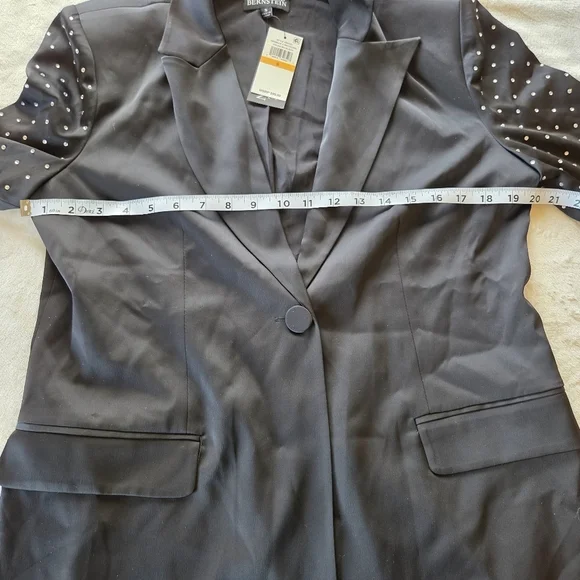 NWT Danielle Bernstein x Macy's Studded Sleeve Black Tuxedo Blazer Jacket Small - Picture 11 of 16